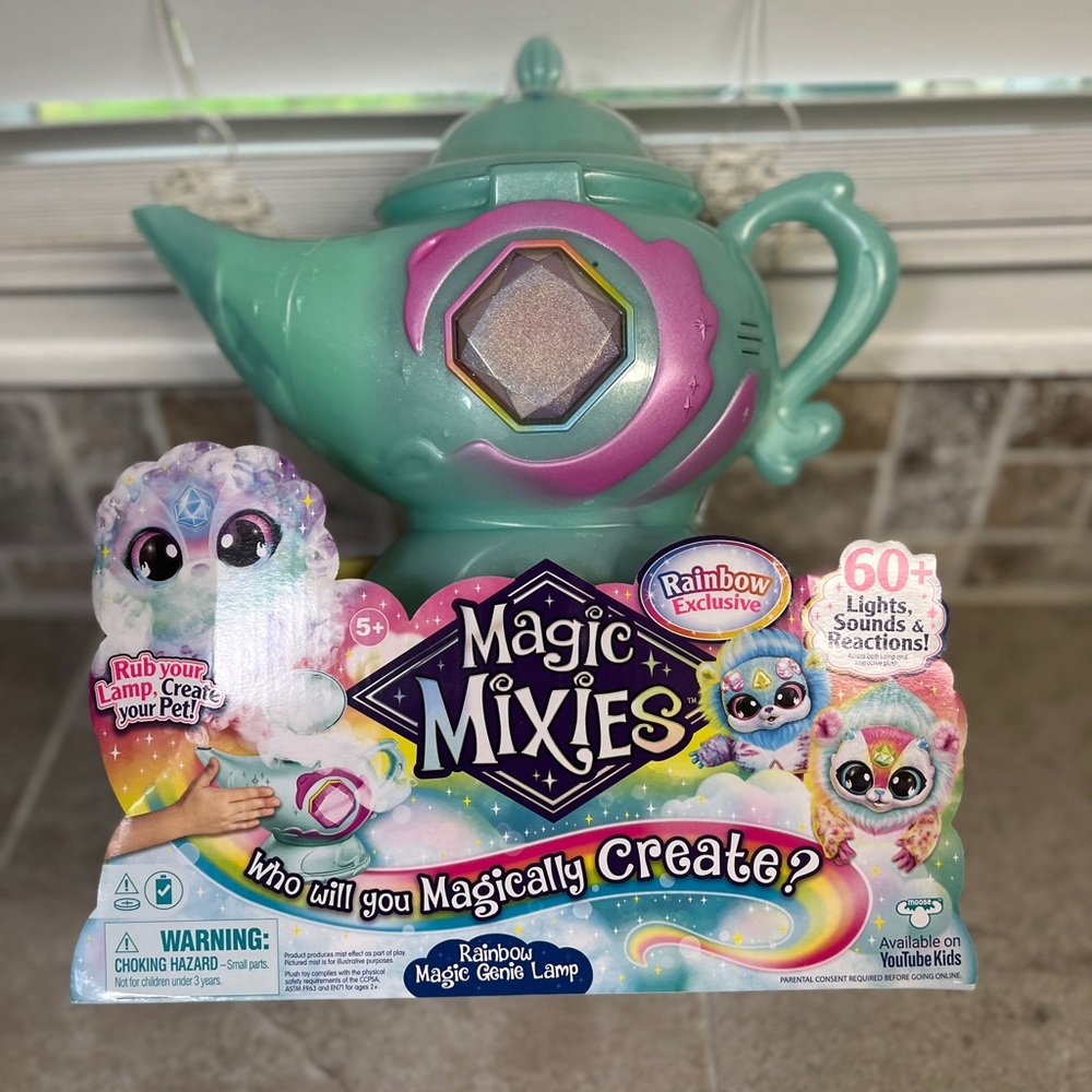 Genie Lamp, NIP, Interactive 60 lights & sounds, lamp is 10.5x9.5, For ages 5+